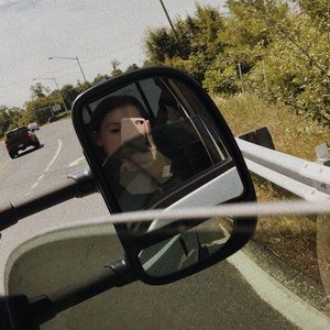 Meet your Posher, Janelle